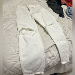 WHITE ABERCROMBIE JEANS !! 27S!